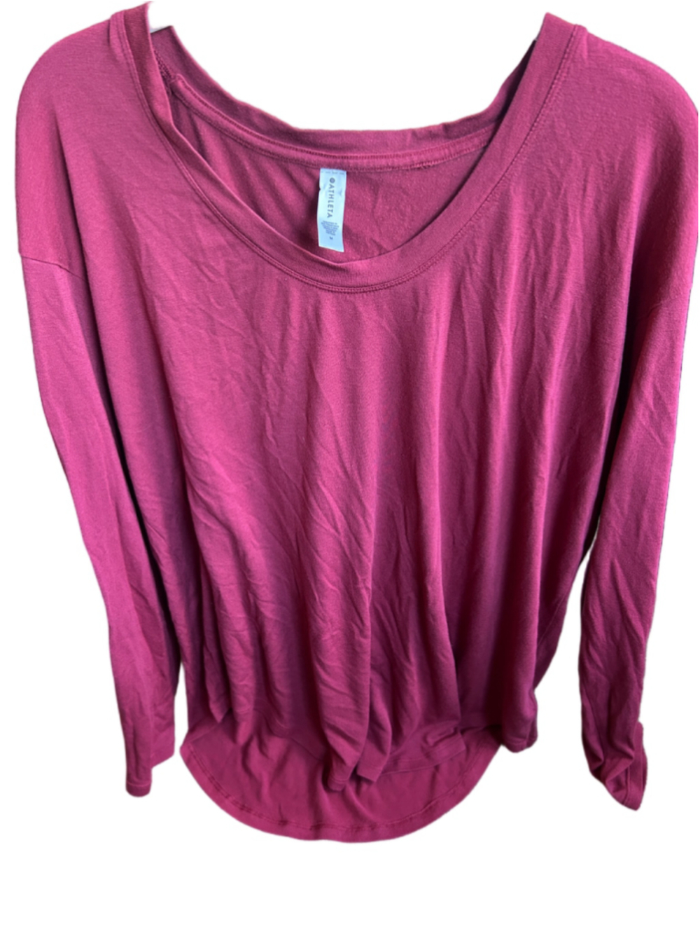 Athleta Women's Cloud light Stratus Long Sleeve V-Neck Tee Red Size M - Picture 10 of 10